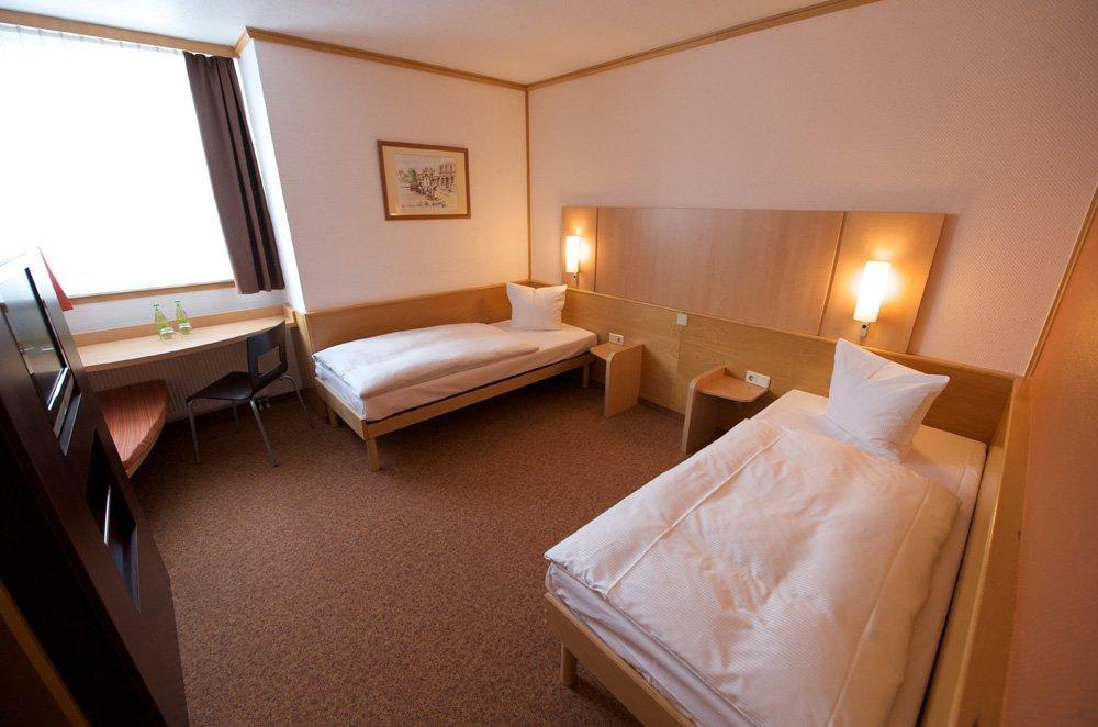 Ibis Hotel Айзенах Екстериор снимка